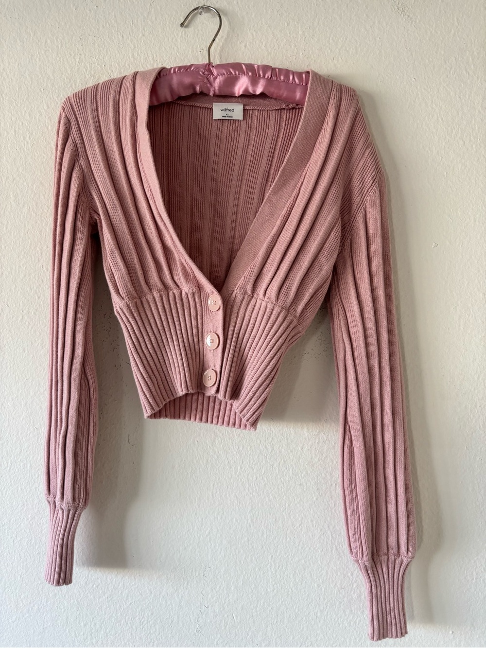 Wilfred By Aritzia Button down cardigan style blouse